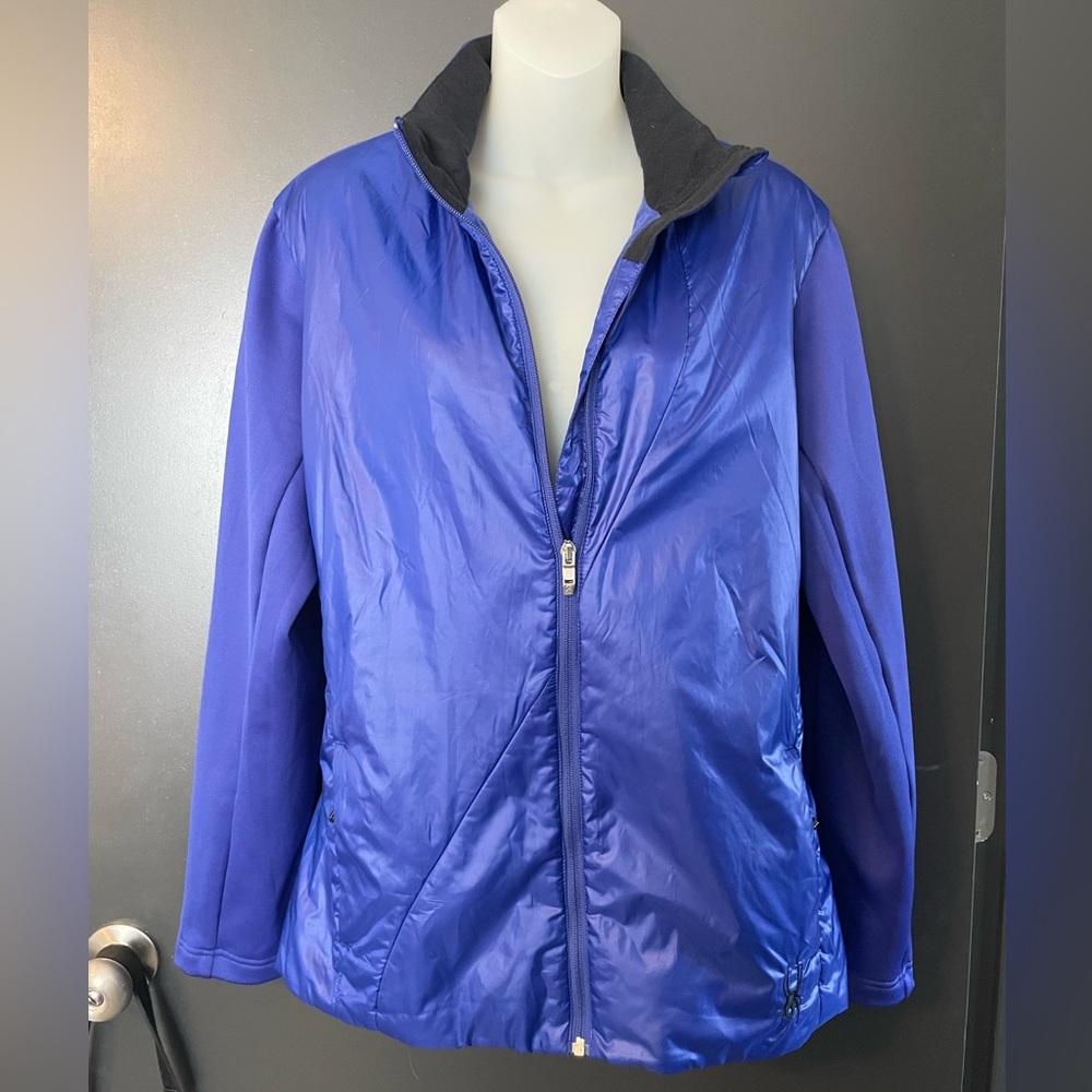 Spyder Women's Blue Jacket with black collar size 16/48